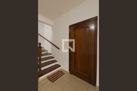 Casa para alugar com 290m², 3 quartos e 4 vagasEntrada