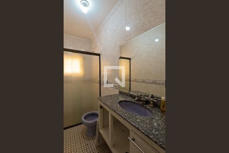 Casa para alugar com 290m², 3 quartos e 4 vagasBanheiro