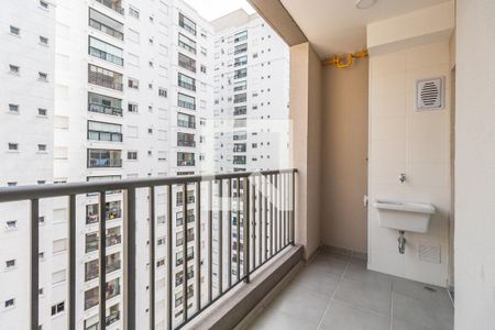 Varanda/Área de Serviço de apartamento à venda com 2 quartos, 52m² em Alphaville Empresarial, Barueri