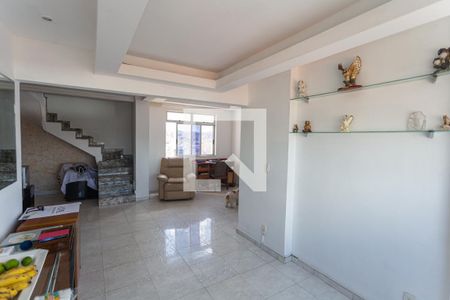 Sala 1 de apartamento à venda com 3 quartos, 182m² em Sagrada Família, Belo Horizonte