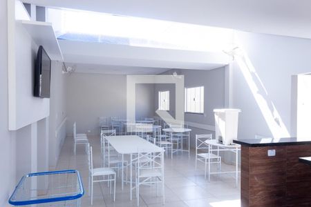 Casa de condomínio para alugar com 95m², 2 quartos e 2 vagasÁrea comum - Salão de festas