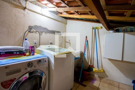 Casa à venda com 217m², 2 quartos e 3 vagasÁrea de serviço 1