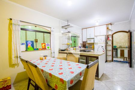 Casa à venda com 217m², 2 quartos e 3 vagasCopa/Cozinha