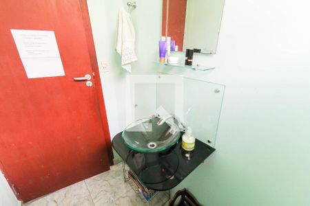 Casa à venda com 175m², 5 quartos e 2 vagas Casa à venda com 175m², 5 quartos e 2 vagasLavabo