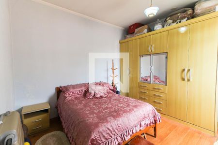 Casa à venda com 175m², 5 quartos e 2 vagas Casa à venda com 175m², 5 quartos e 2 vagasSuíte