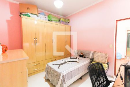 Casa à venda com 175m², 5 quartos e 2 vagas Casa à venda com 175m², 5 quartos e 2 vagasAntesala Suíte