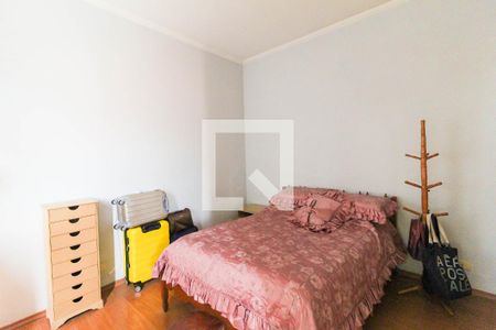 Casa à venda com 175m², 5 quartos e 2 vagas Casa à venda com 175m², 5 quartos e 2 vagasSuíte