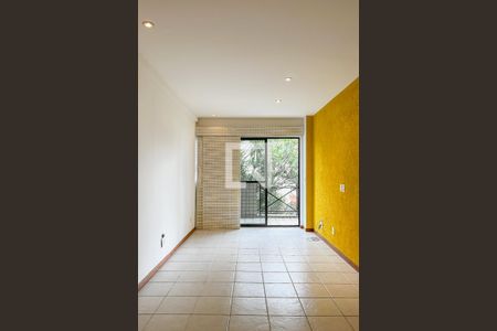 Sala de apartamento para alugar com 2 quartos, 78m² em Recreio dos Bandeirantes, Rio de Janeiro