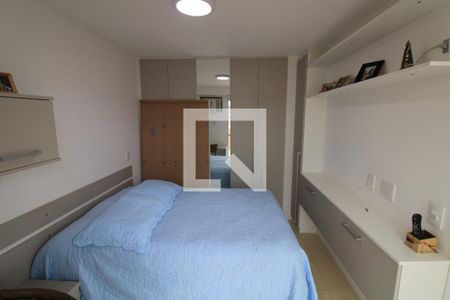 Apartamento à venda com 183m², 4 quartos e 2 vagasQuarto 2