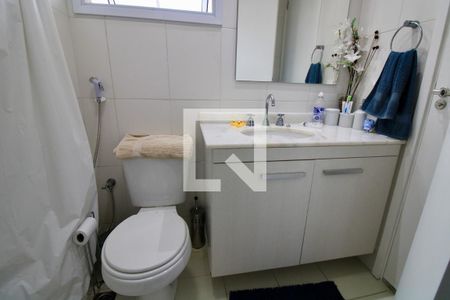 Apartamento à venda com 183m², 4 quartos e 2 vagasBanheiro da Suíte 2
