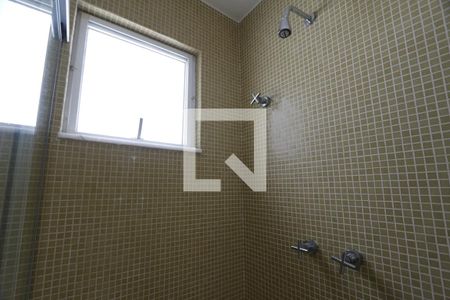 Casa de condomínio à venda com 470m², 4 quartos e 4 vagasBanheiro da Suíte 4