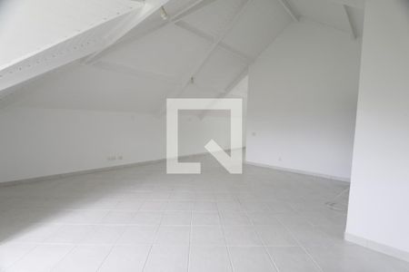 Casa de condomínio à venda com 470m², 4 quartos e 4 vagassótão