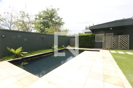 Casa de condomínio à venda com 470m², 4 quartos e 4 vagasPiscina