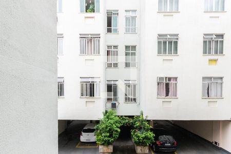 Vista de apartamento à venda com 2 quartos, 75m² em Grajau, Rio de Janeiro