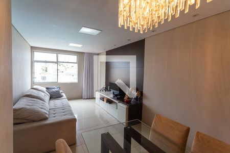 Apartamento para alugar com 90m², 3 quartos e 1 vagaSala