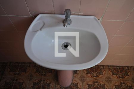 Casa para alugar com 294m², 3 quartos e 9 vagasBanheiro 