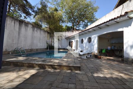 Casa para alugar com 294m², 3 quartos e 9 vagasVista do Quarto Suíte