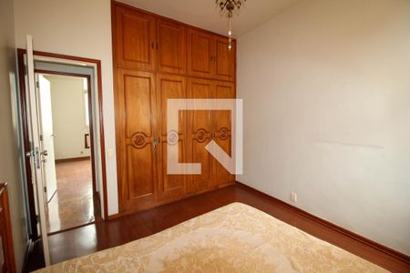 Apartamento à venda com 110m², 3 quartos e 2 vagasQuarto 2