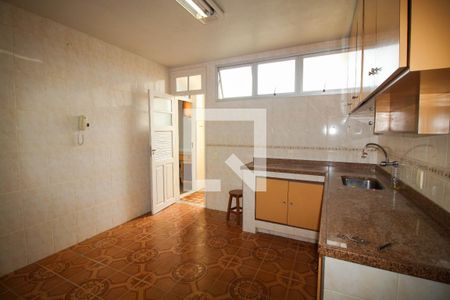 Apartamento à venda com 110m², 3 quartos e 2 vagasCozinha