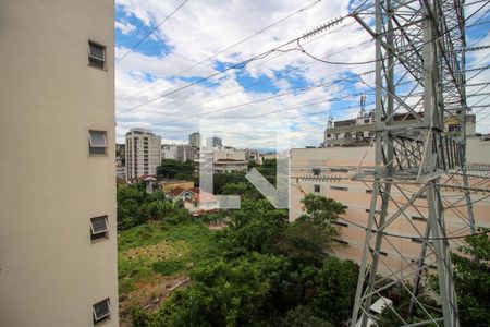 Apartamento à venda com 110m², 3 quartos e 2 vagasVista da Área de Serviço