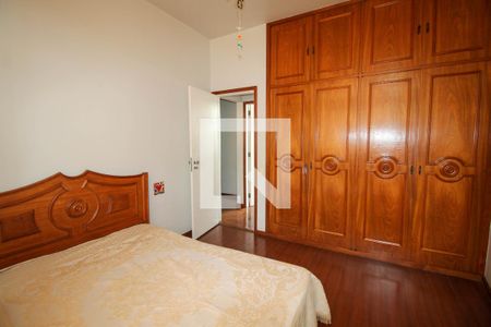 Apartamento à venda com 110m², 3 quartos e 2 vagasQuarto 2