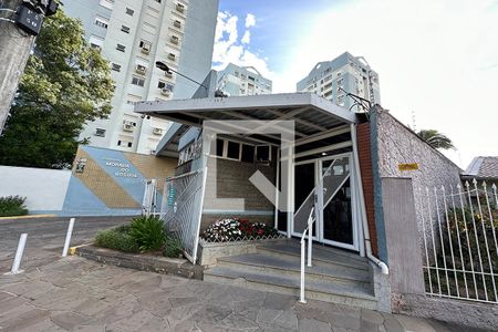 Apartamento para alugar com 53m², 2 quartos e 1 vagaFachada do Condomínio