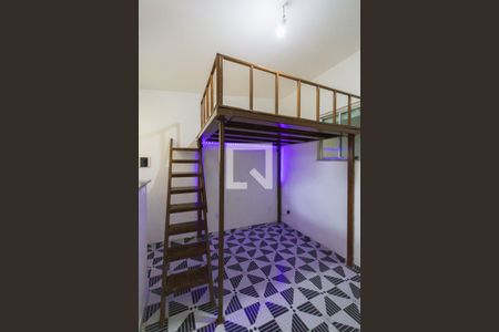 Sala/Quarto de apartamento para alugar com 1 quarto, 25m² em Jacarepaguá, Rio de Janeiro