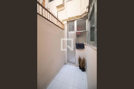 Apartamento à venda com 88m², 2 quartos e sem vagaVaranda