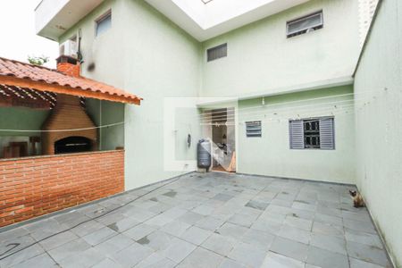 Casa à venda com 340m², 4 quartos e 4 vagasChurrasqueira/ Quintal 
