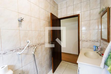 Casa à venda com 340m², 4 quartos e 4 vagasBanheiro Social