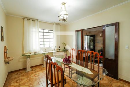 Casa à venda com 340m², 4 quartos e 4 vagasSala de Jantar