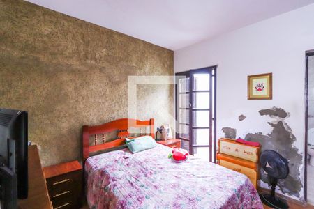 Casa à venda com 340m², 4 quartos e 4 vagasSuíte 2