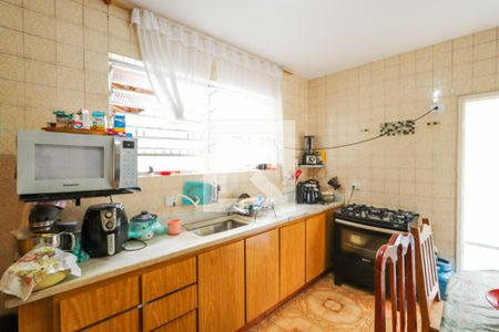 Casa à venda com 340m², 4 quartos e 4 vagasCozinha