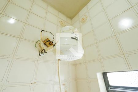 Casa à venda com 340m², 4 quartos e 4 vagasBanheiro de Serviço