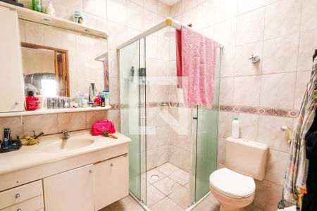 Casa à venda com 340m², 4 quartos e 4 vagasBanheiro - Suíte 1 