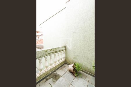 Casa à venda com 340m², 4 quartos e 4 vagasVaranda - Suíte 2