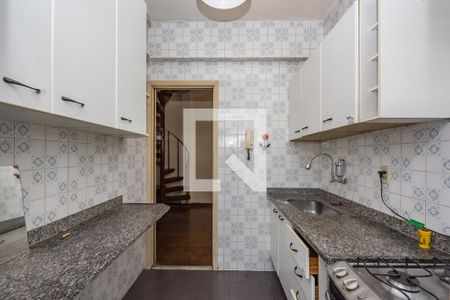 Apartamento à venda com 140m², 3 quartos e 1 vaga Apartamento à venda com 140m², 3 quartos e 1 vagaCozinha