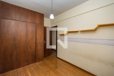 Apartamento à venda com 140m², 3 quartos e 1 vaga Apartamento à venda com 140m², 3 quartos e 1 vagaQuarto 2