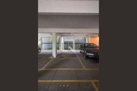 Apartamento à venda com 140m², 3 quartos e 1 vaga Apartamento à venda com 140m², 3 quartos e 1 vagaGaragem