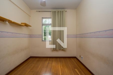 Apartamento à venda com 140m², 3 quartos e 1 vaga Apartamento à venda com 140m², 3 quartos e 1 vagaQuarto 2