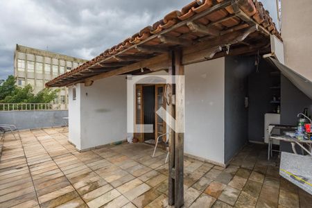 Apartamento à venda com 140m², 3 quartos e 1 vaga Apartamento à venda com 140m², 3 quartos e 1 vagaVaranda cobertura