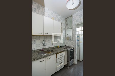 Apartamento à venda com 140m², 3 quartos e 1 vaga Apartamento à venda com 140m², 3 quartos e 1 vagaCozinha