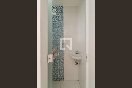 Apartamento para alugar com 70m², 2 quartos e 1 vaga Apartamento para alugar com 70m², 2 quartos e 1 vagaBanheiro de Serviço