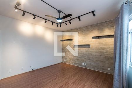 Sala de apartamento para alugar com 2 quartos, 70m² em Ramos, Rio de Janeiro