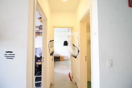 Apartamento à venda com 54m², 2 quartos e 1 vaga Apartamento à venda com 54m², 2 quartos e 1 vagaBanheiro Corredor