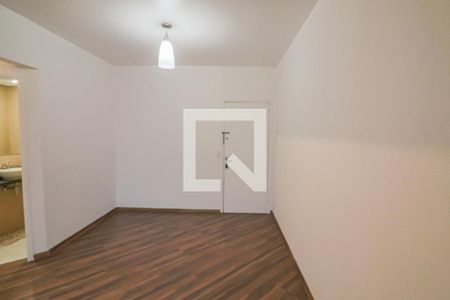 Sala de apartamento para alugar com 2 quartos, 67m² em Jardim Ivana, São Paulo