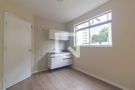 Sala/Cozinha de apartamento para alugar com 1 quarto, 25m² em Centro, Curitiba