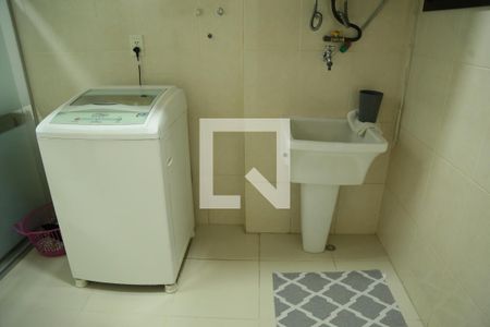 Apartamento à venda com 146m², 3 quartos e 2 vagasÁrea de Serviço