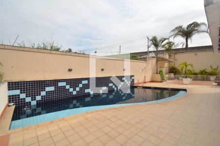 Apartamento para alugar com 45m², 2 quartos e sem vagaÁrea comum - Piscina