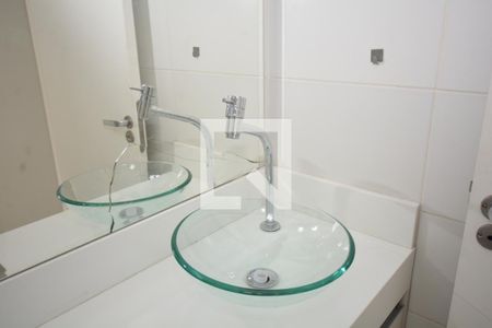 Apartamento para alugar com 45m², 2 quartos e sem vagaBanheiro